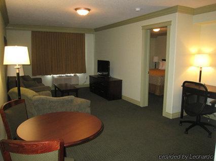 Chateau Nova Hotel Fort Mcmurray Cameră foto